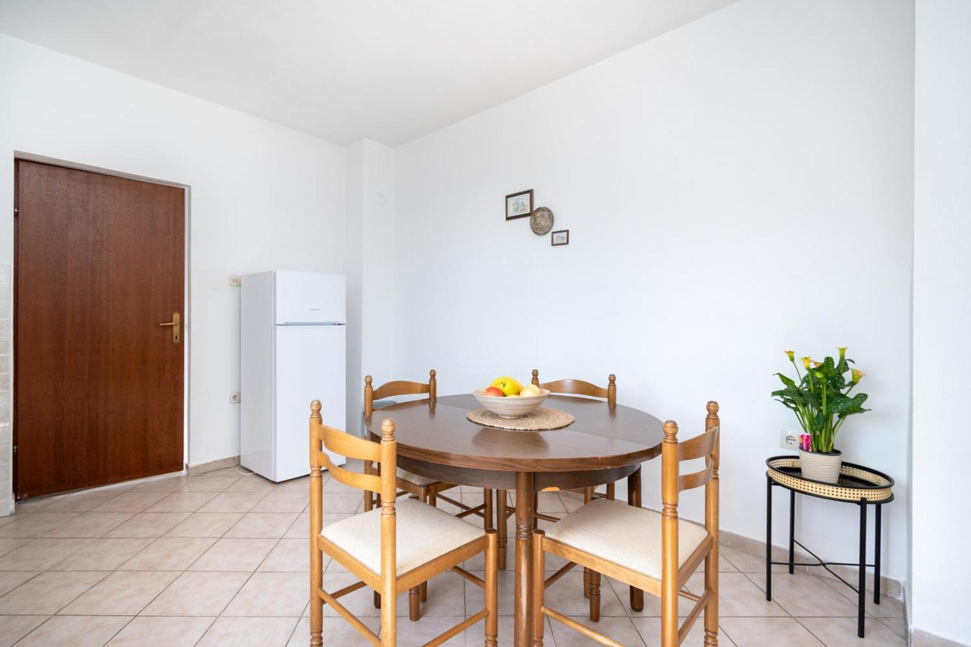 Apartments With A Parking Space Pag - 15765 파그 객실 사진