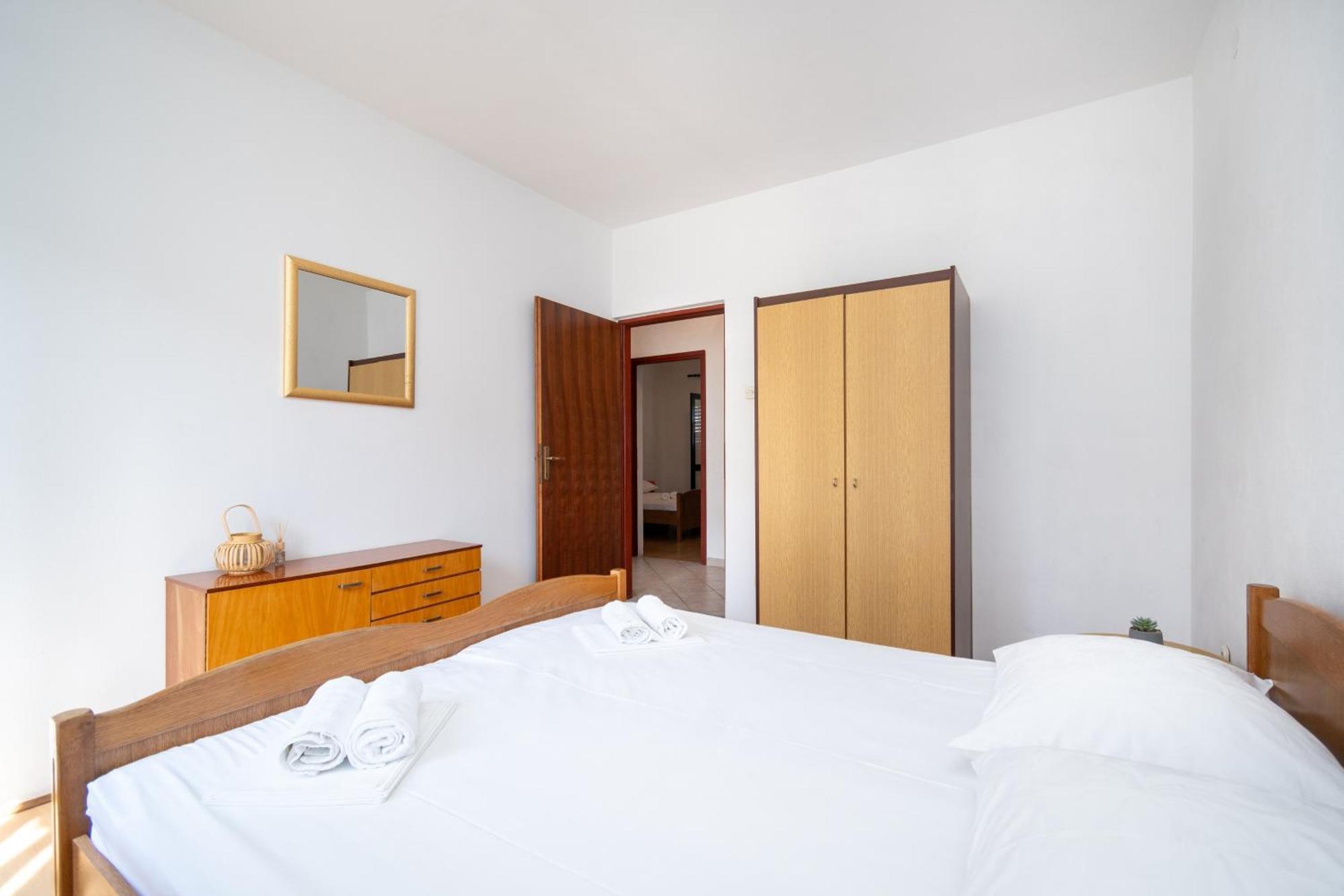 Apartments With A Parking Space Pag - 15765 파그 객실 사진