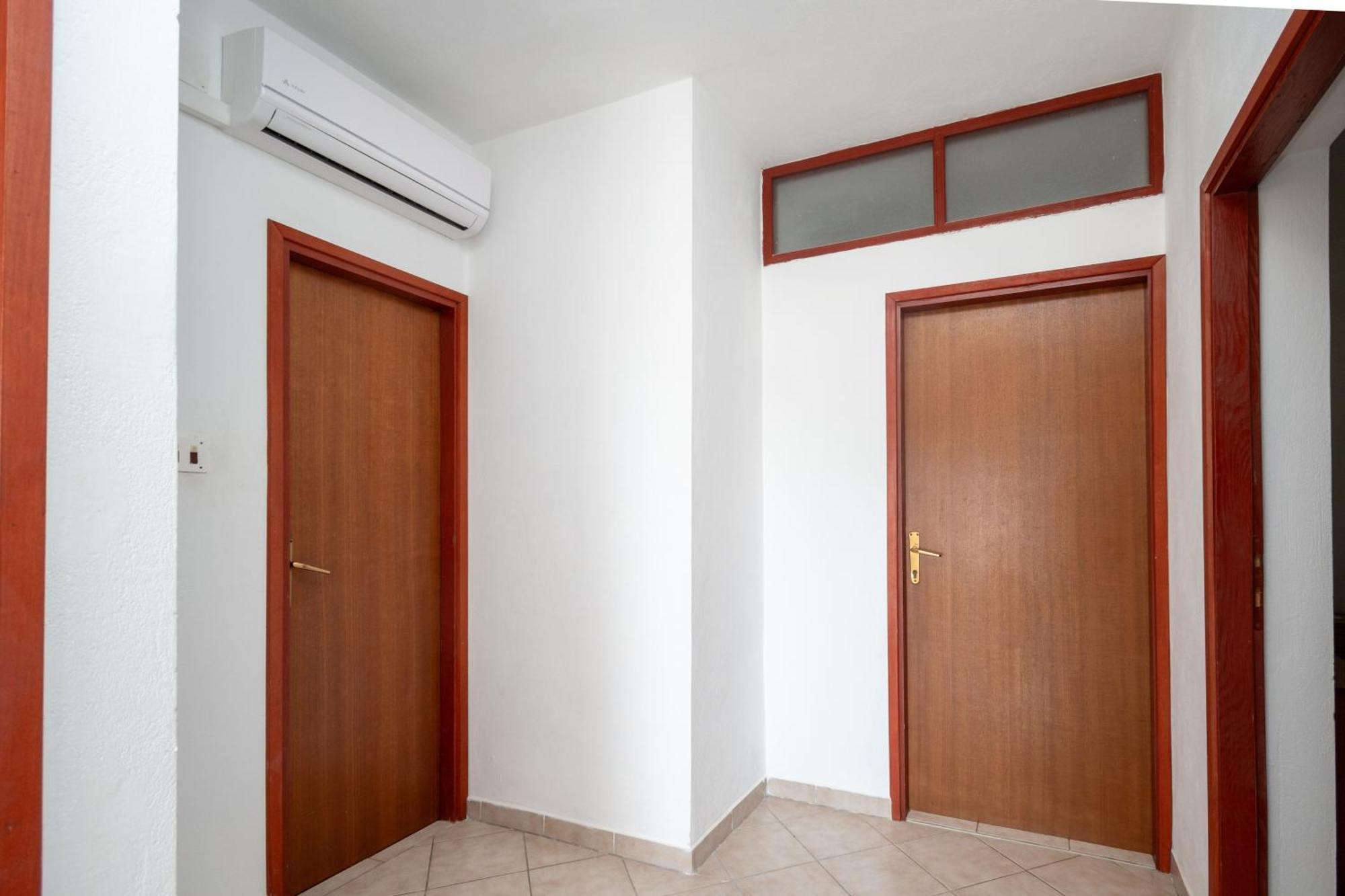 Apartments With A Parking Space Pag - 15765 파그 외부 사진