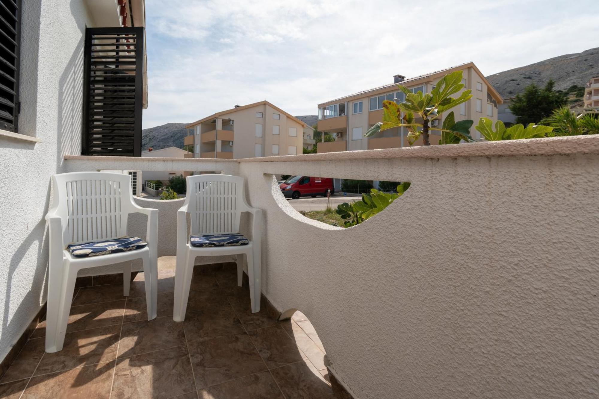 Apartments With A Parking Space Pag - 15765 파그 외부 사진