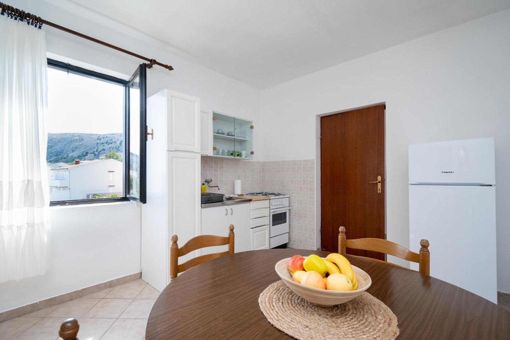 Apartments With A Parking Space Pag - 15765 파그 외부 사진